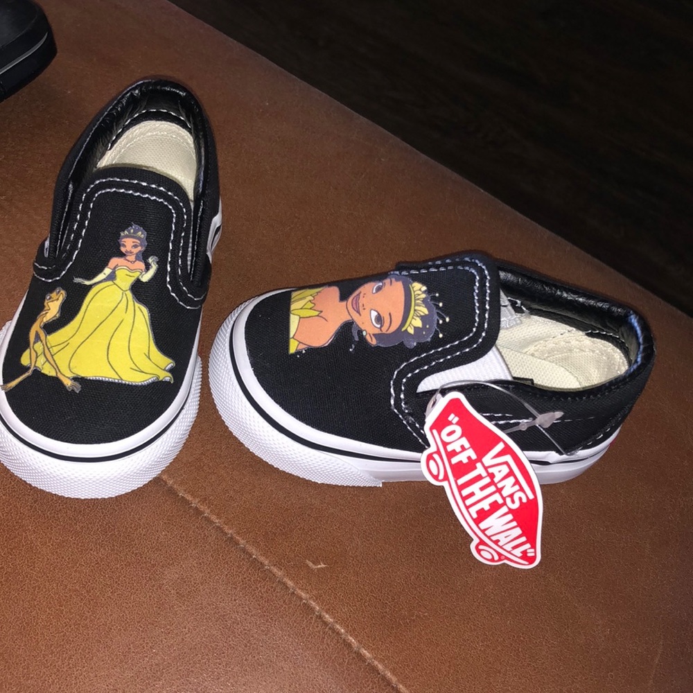 Customized Vans - Picture 2 of 3
